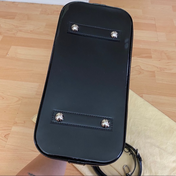 SOLD ON IG ✖️Louis Vuitton Alma PM Epi Electric - Picture 6 of 8